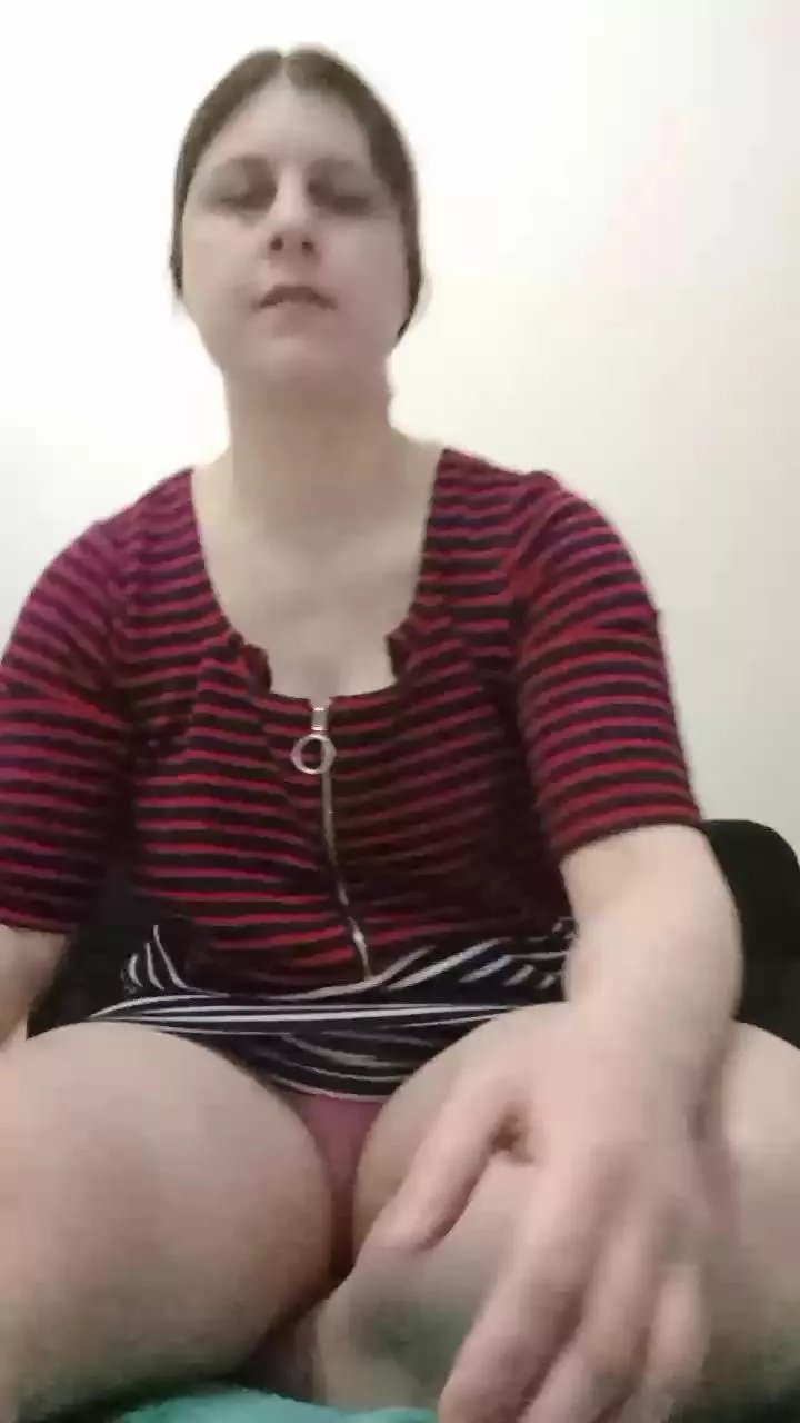 Offline barbielacdescy4 on Cam4