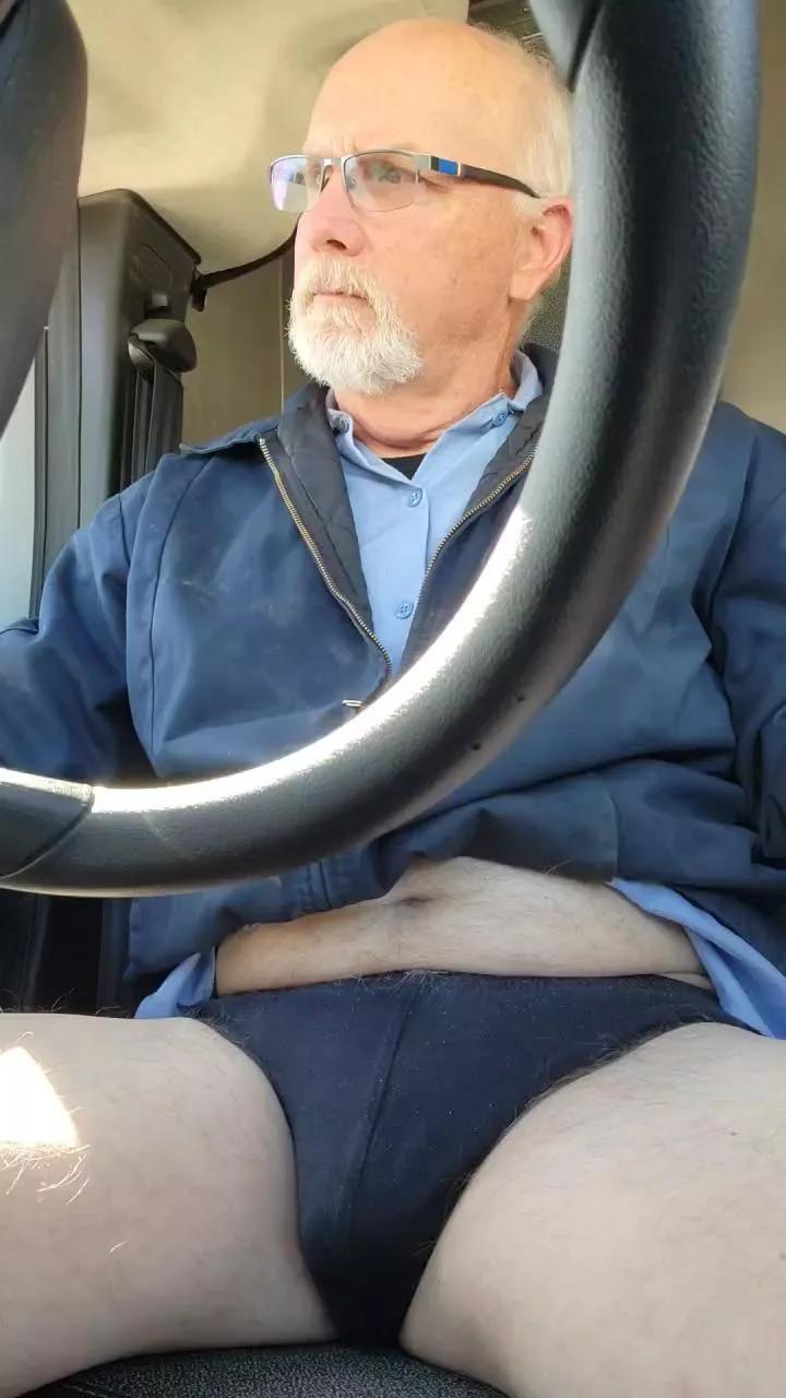 barebiker64 on Cam4 