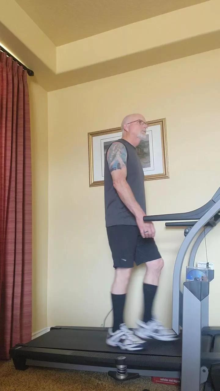 barebiker64 on Cam4 