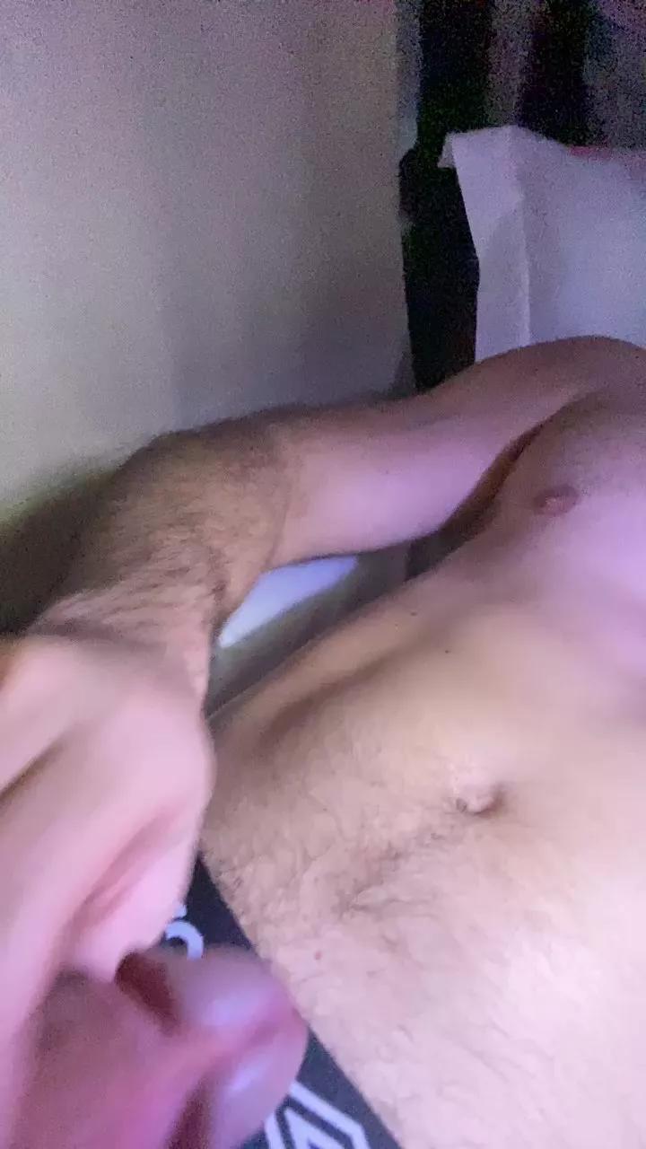 Bartolomeo666 on Cam4 
