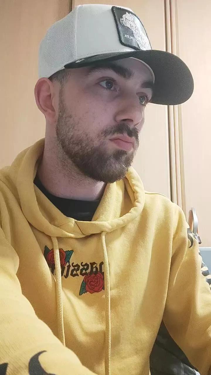 Bcn18Real on Cam4 