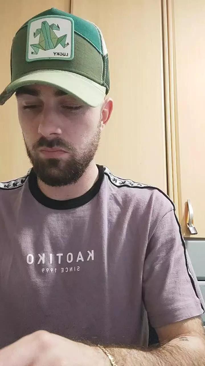 Bcn18Real on Cam4 