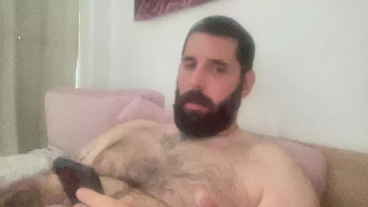 bear3393 on Cam4 