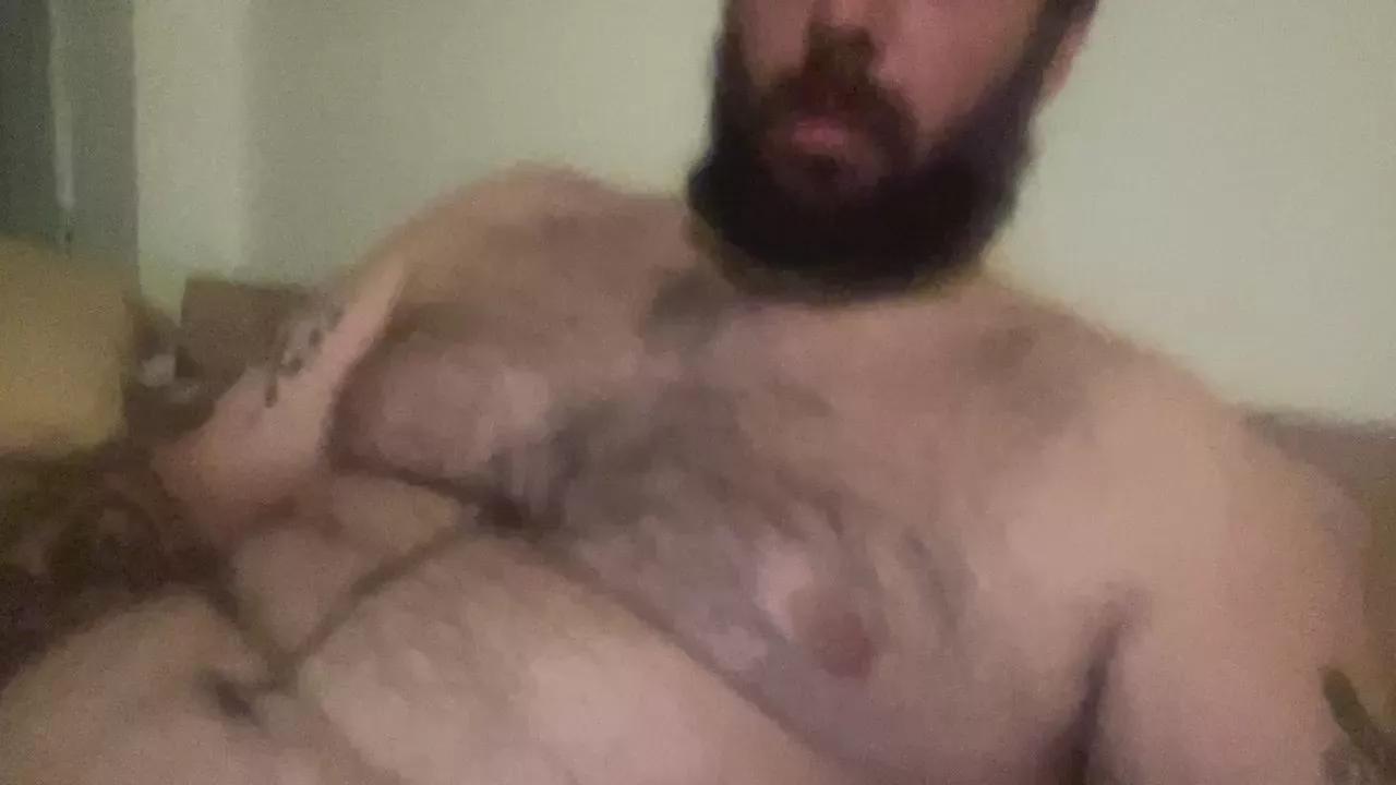bear3393 on Cam4 