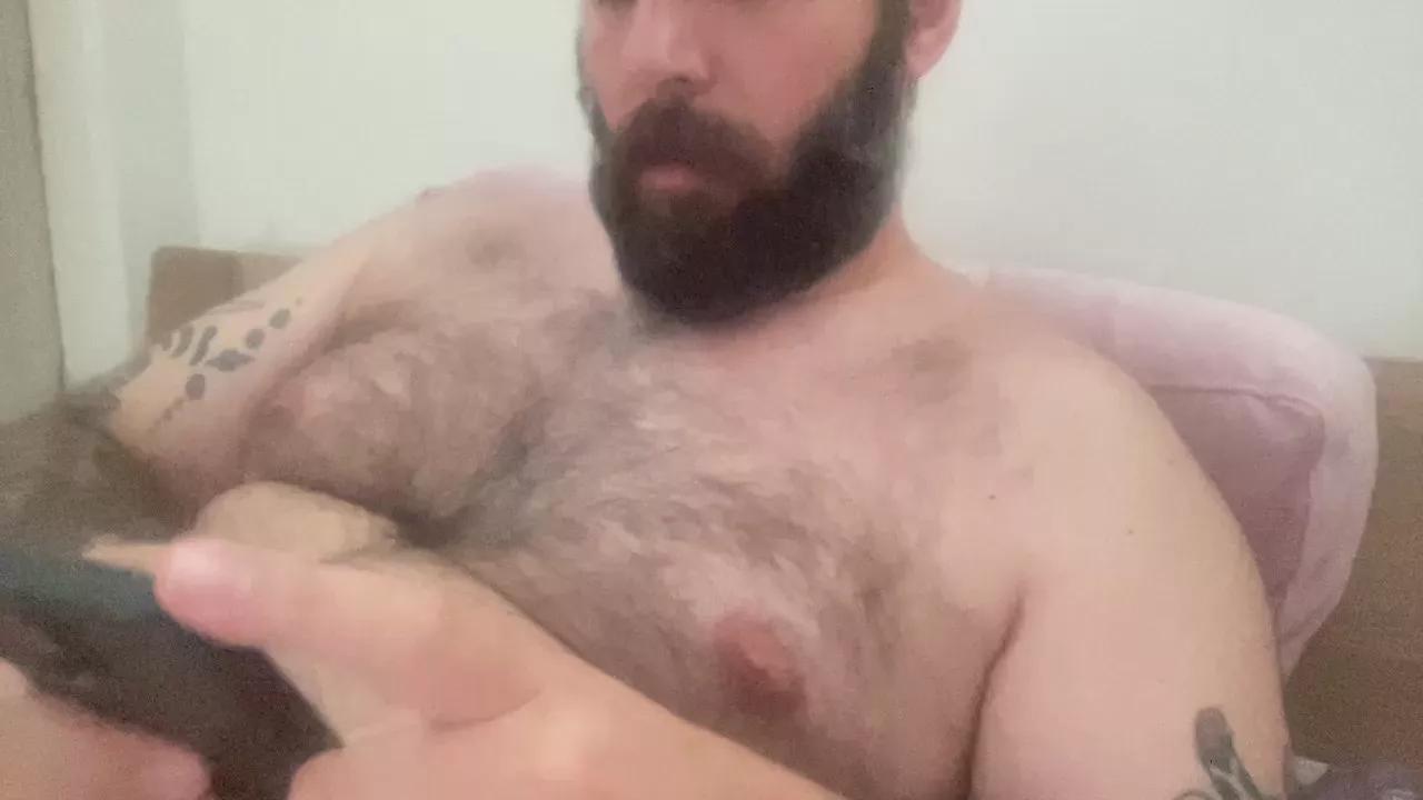 bear3393 on Cam4 