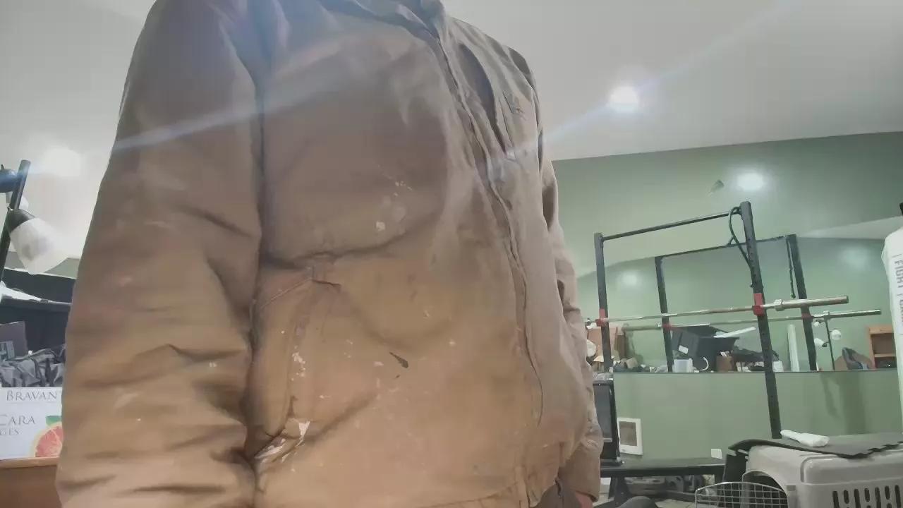 Beardedveteran on Cam4 