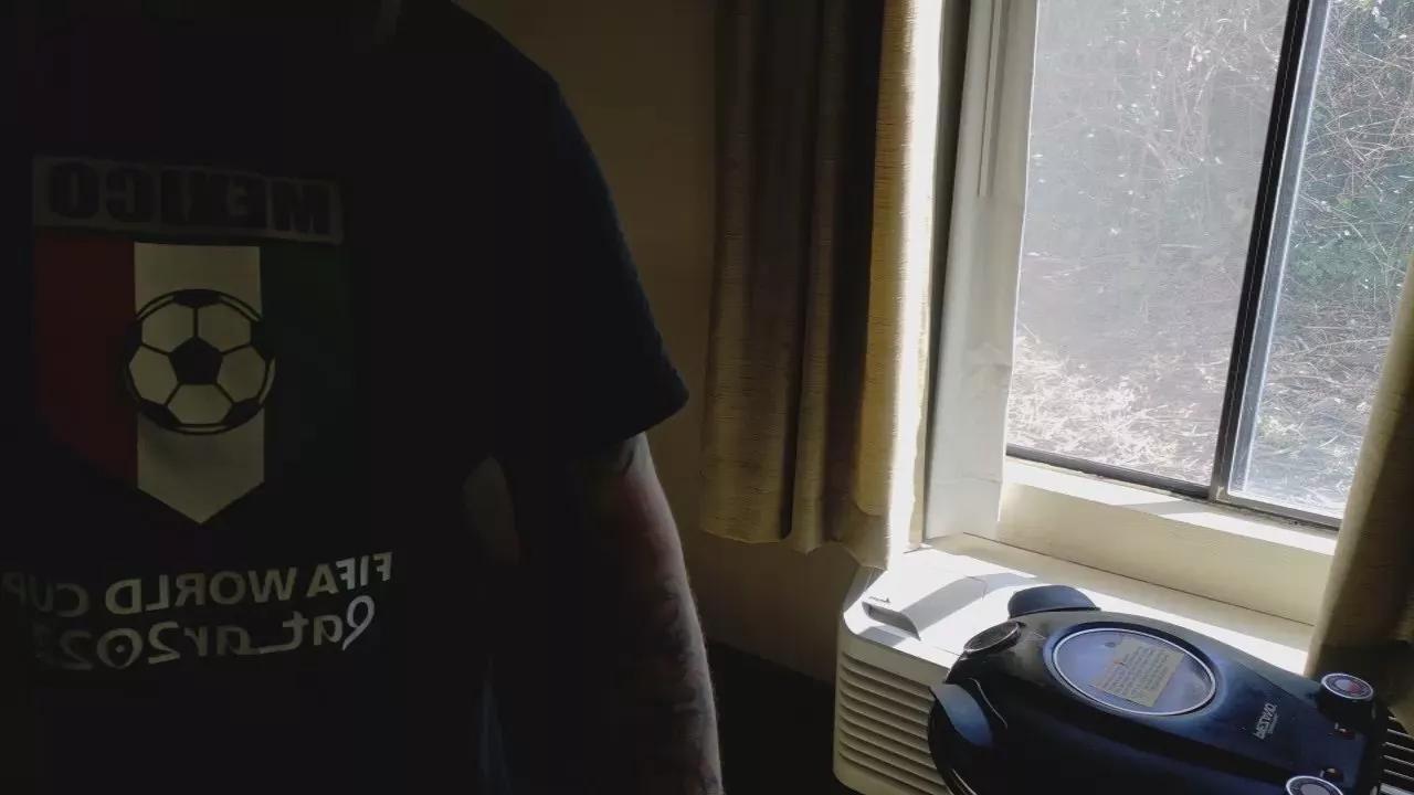 Beardedveteran on Cam4 