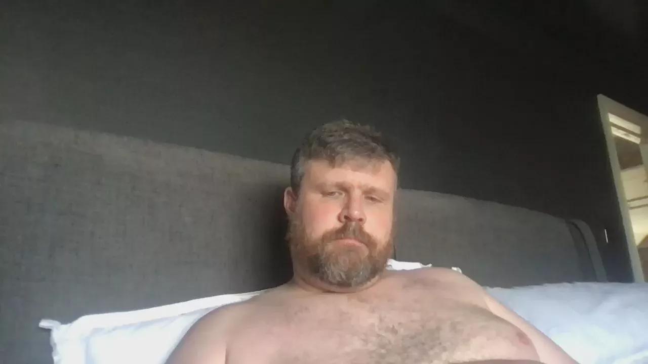 beatsuk3 on Cam4 