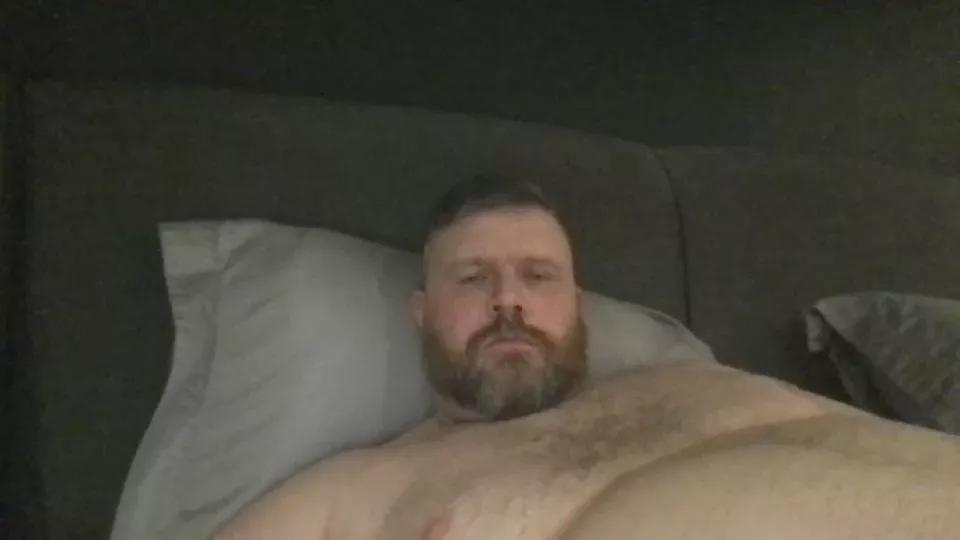 beatsuk3 on Cam4 