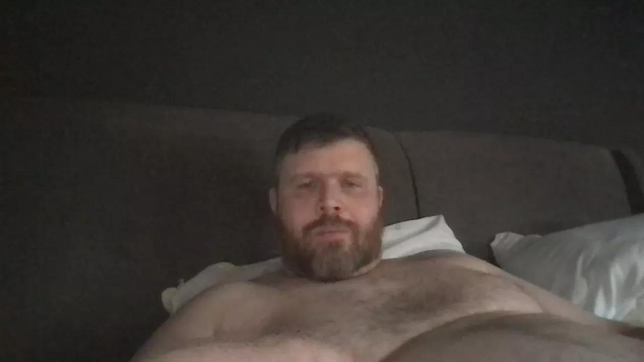 beatsuk3 on Cam4 