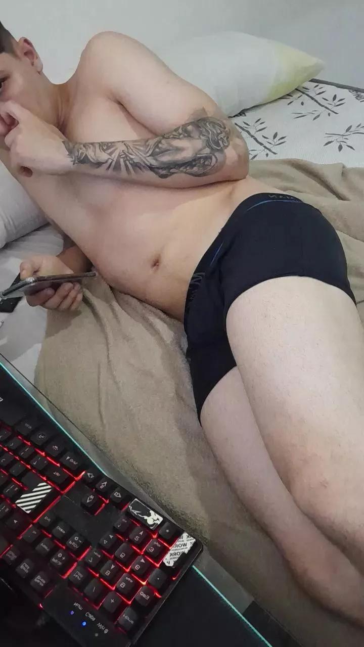beh_pauzao on Cam4 