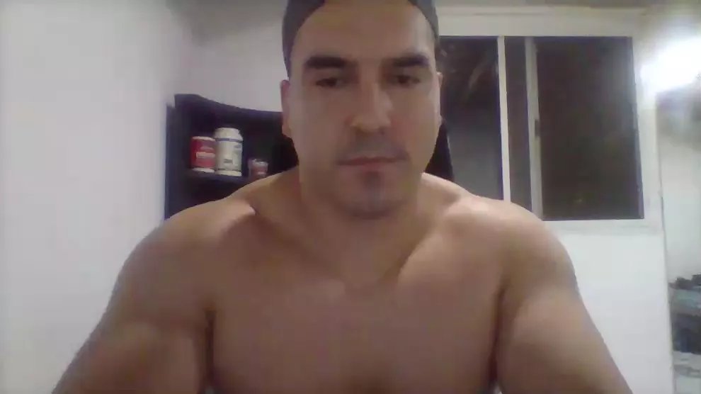 Offline Bemja69 on Cam4