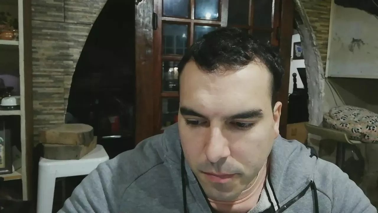 Offline Bemja69 on Cam4