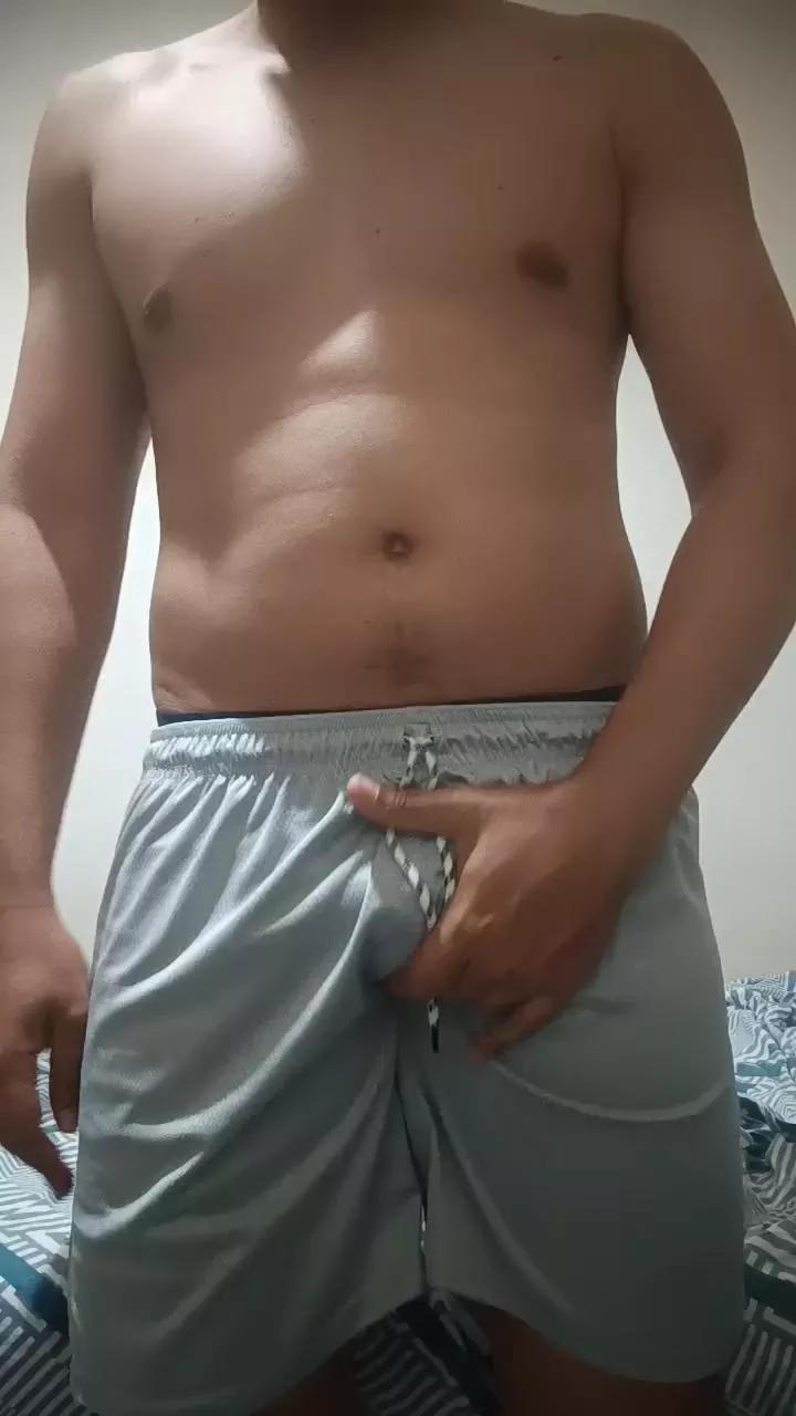 betojnovais on Cam4 