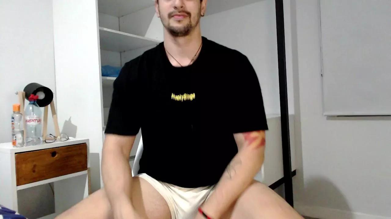 bigale24 on Cam4 