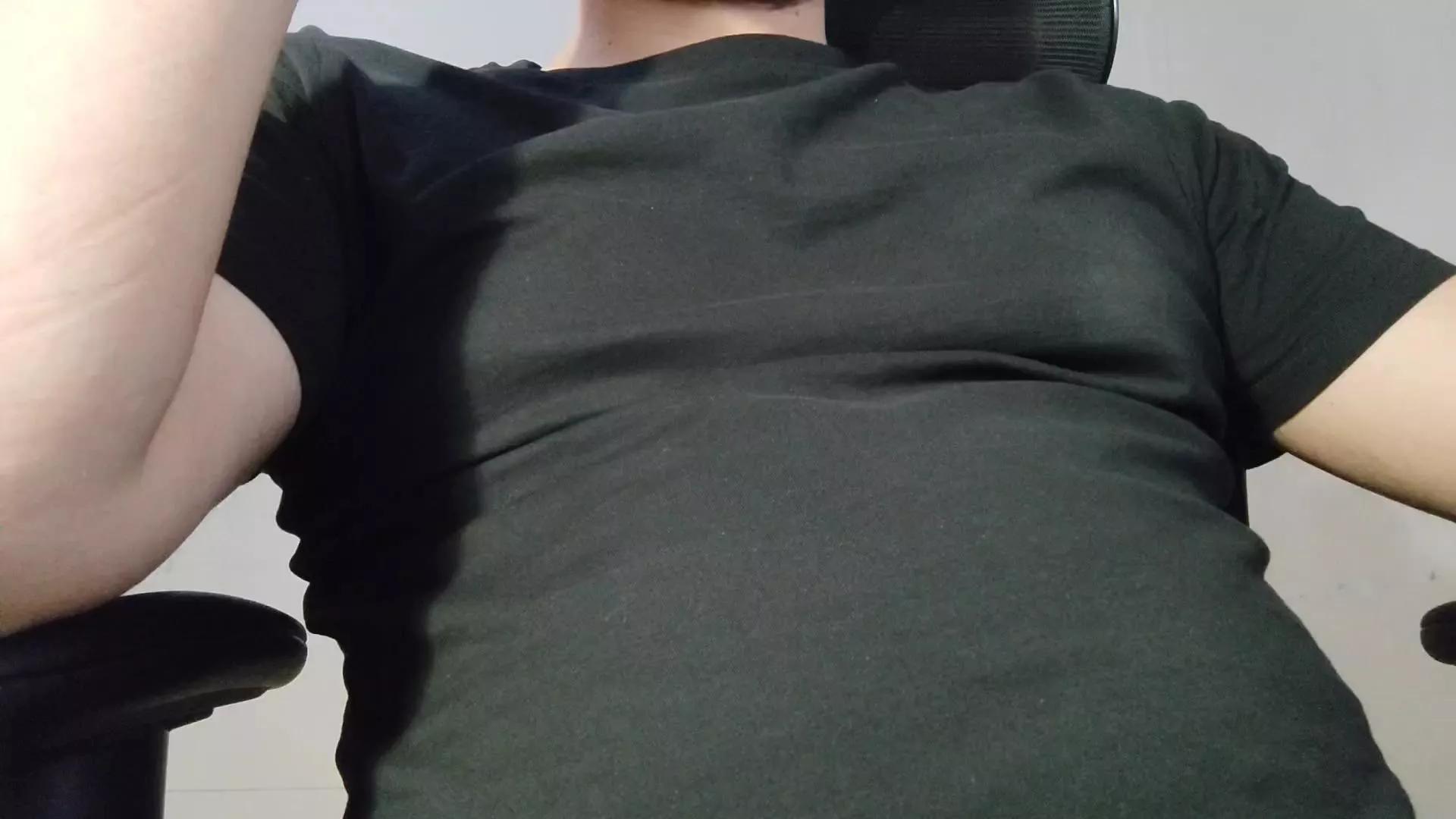 bigandhot18 on Cam4 