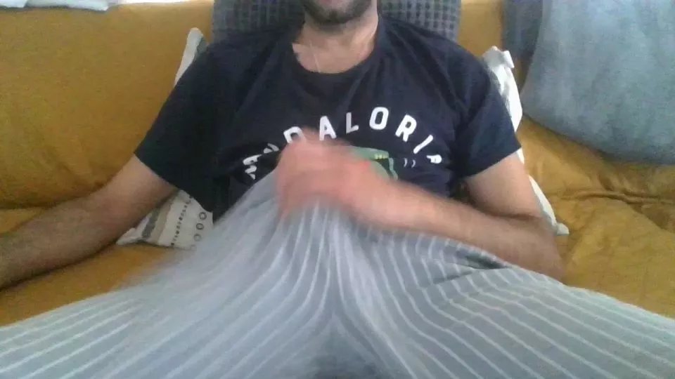 Offline Bigcockforfunxx on Cam4