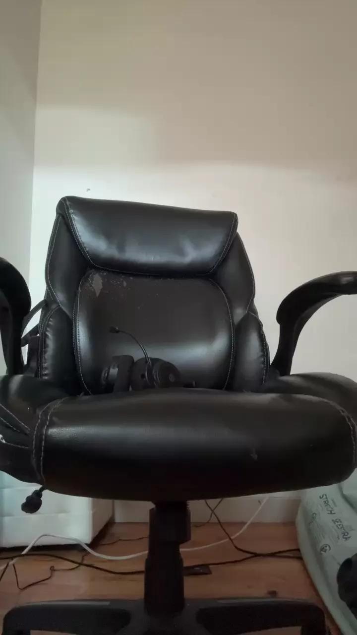 BigDckMonster94 on Cam4 
