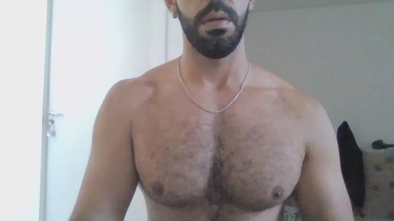 Offline biglatincock4uu on Cam4