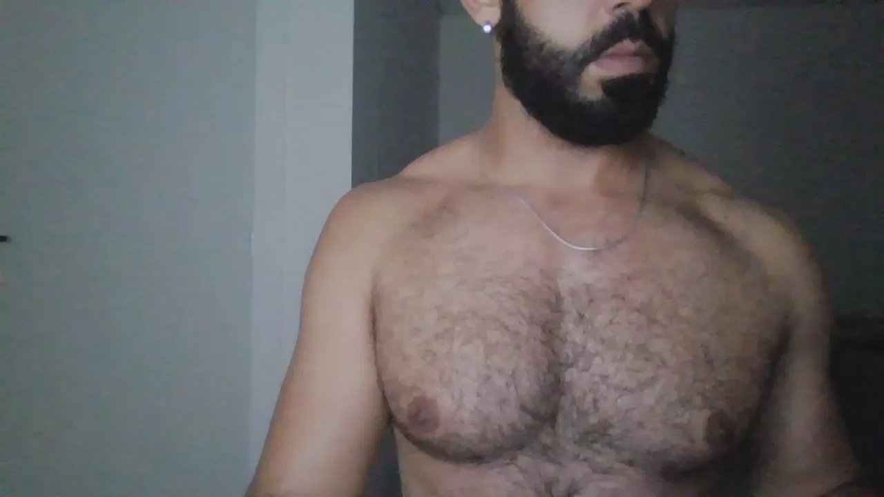 Offline biglatincock4uu on Cam4