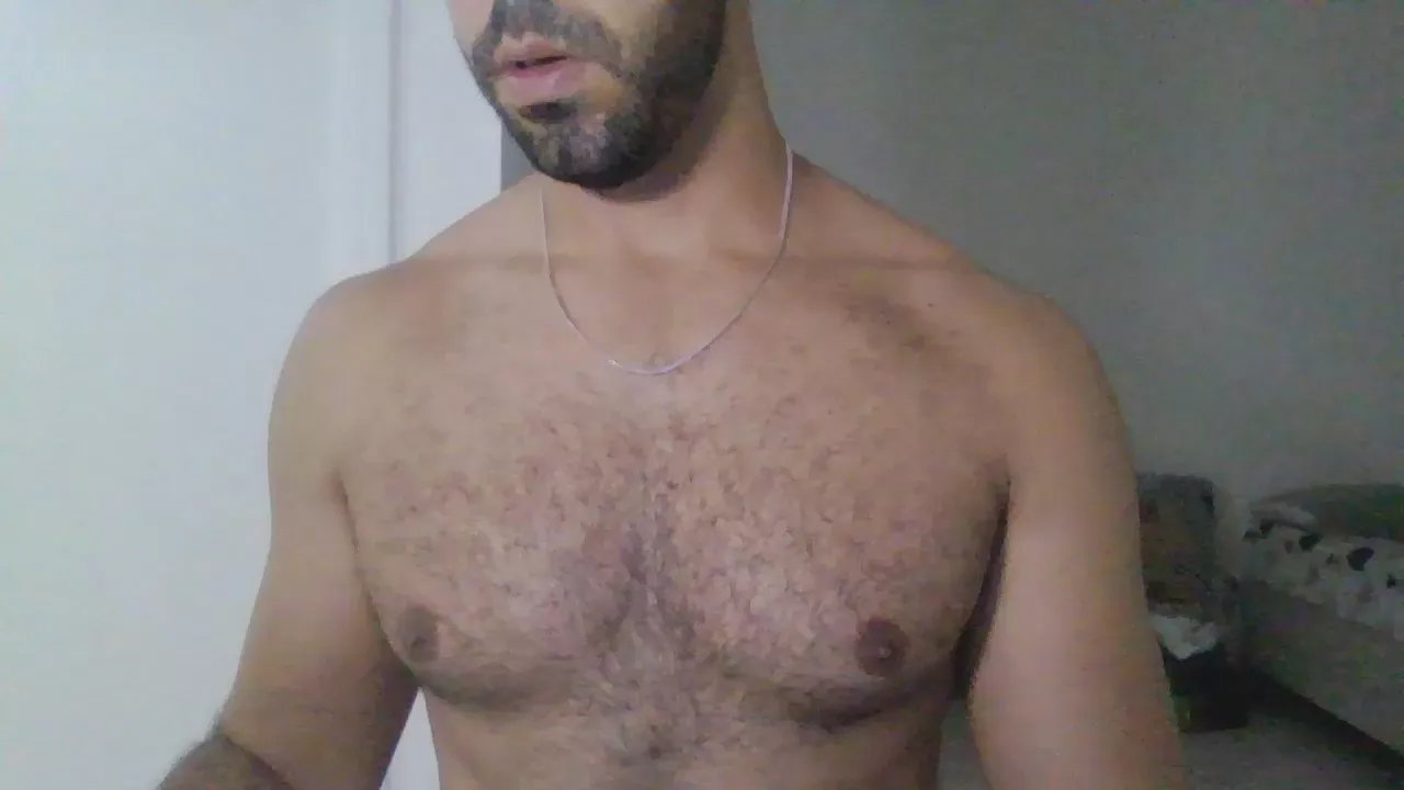 Offline biglatincock4uu on Cam4