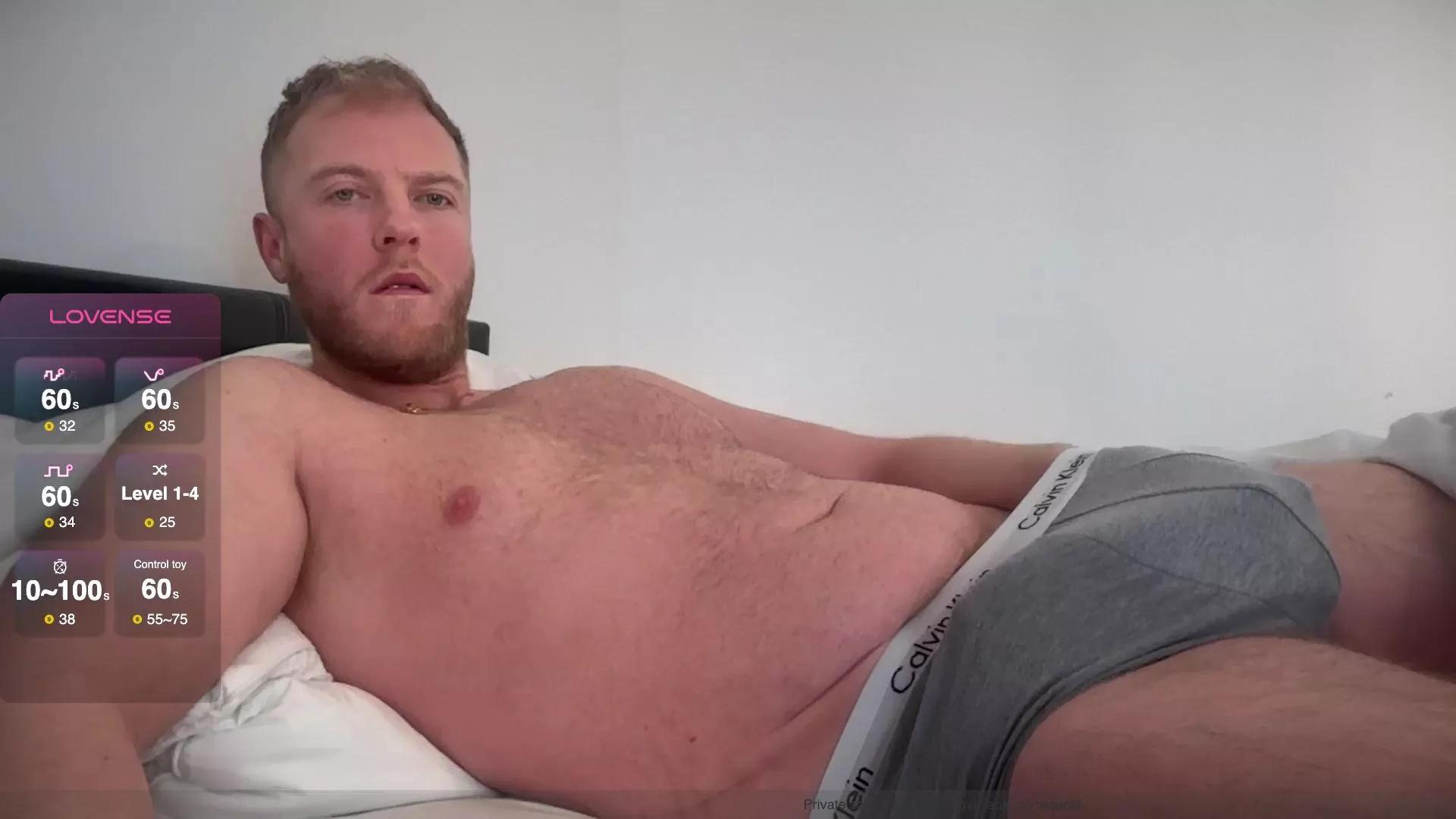 bigteenboy18 on Cam4 