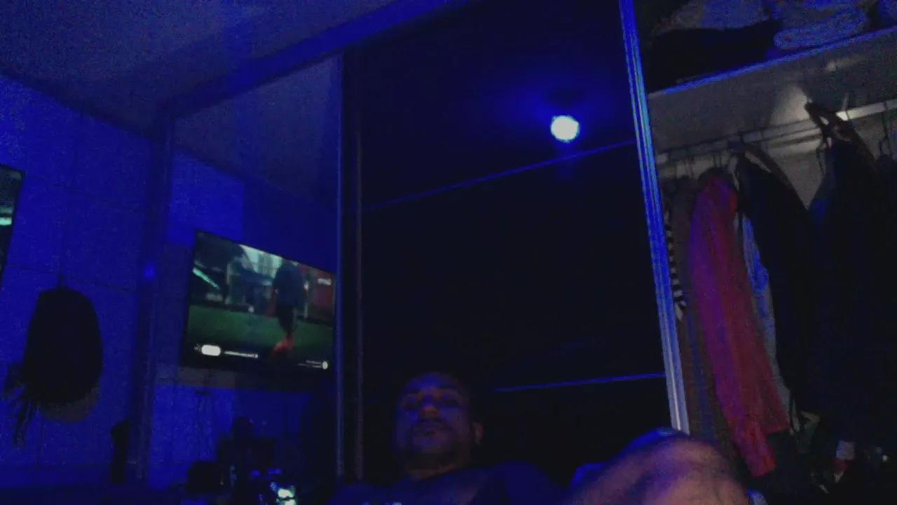 BlackDelToro on Cam4 