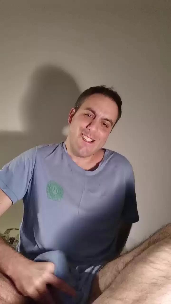 blacktie82 on Cam4 