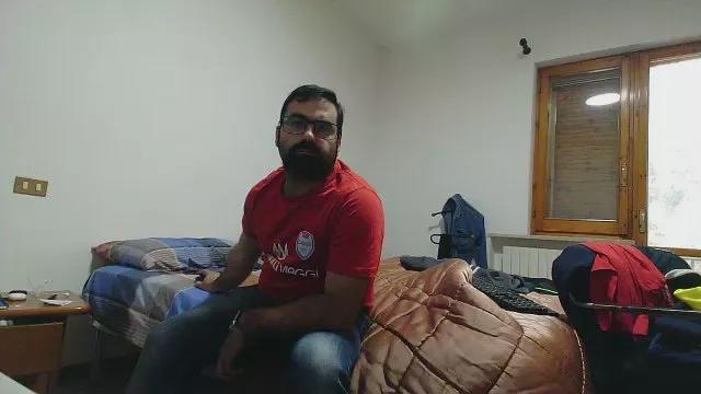 bleakw85 on Cam4 