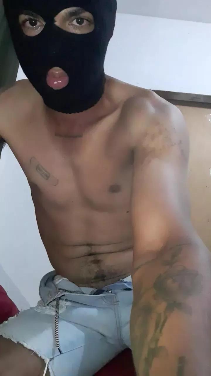 BluBaiano on Cam4 