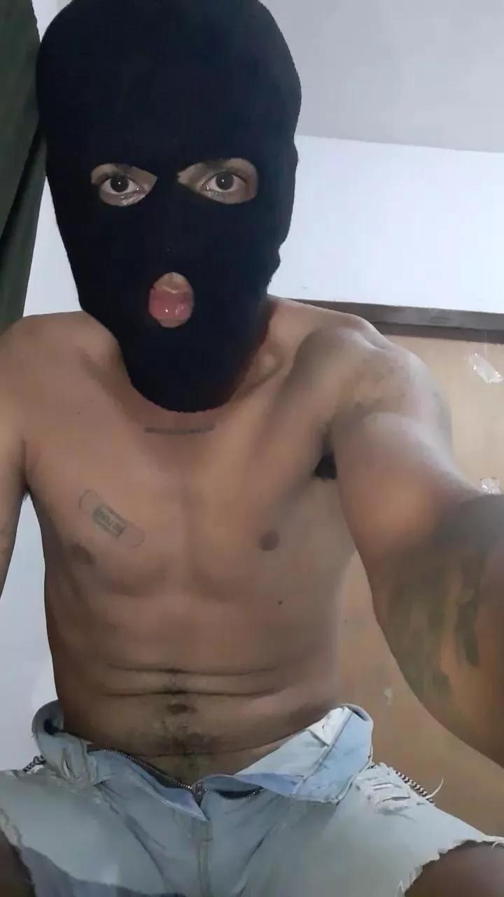 BluBaiano on Cam4 