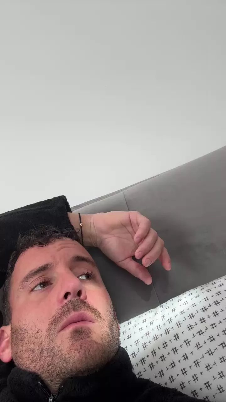 Offline bolognese_fun on Cam4