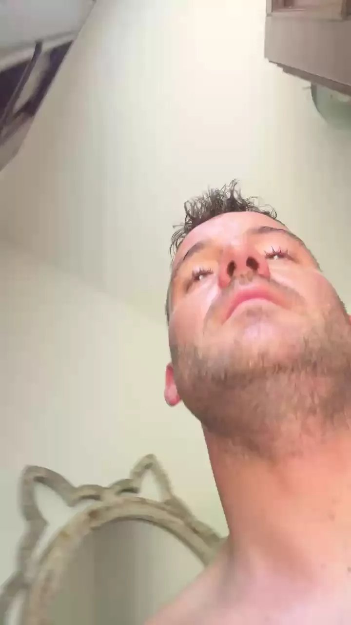 Offline bolognese_fun on Cam4