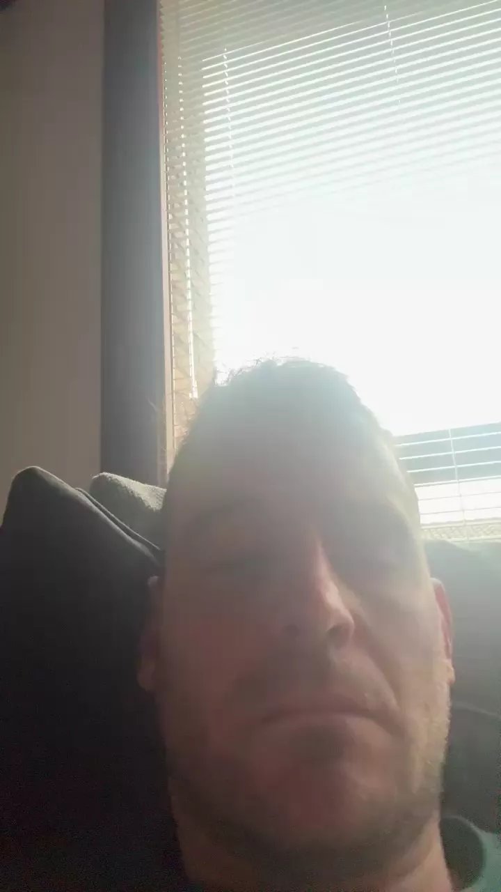 Offline bolognese_fun on Cam4