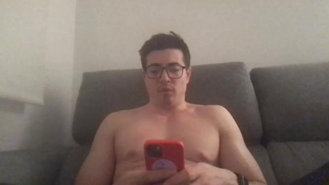 bombero_31_bi on Cam4 