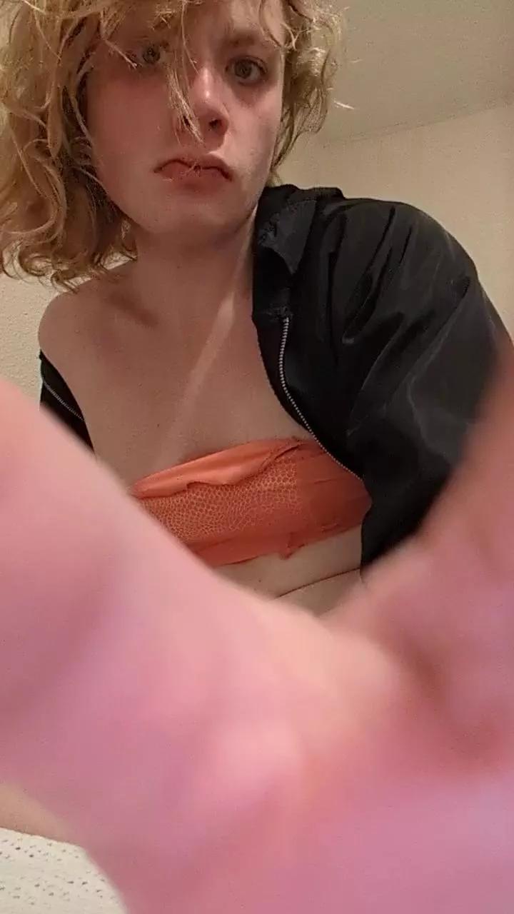 bourbon4848 on Cam4 