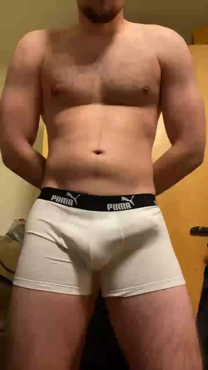 Boy18cm99 on Cam4 