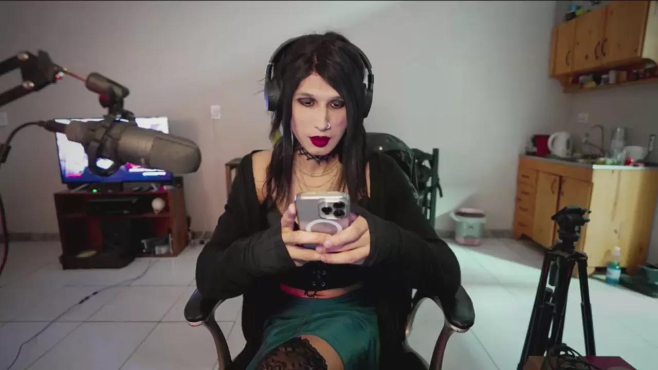 brendanataliaok on Cam4 