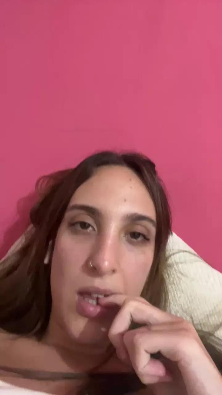 BriAngel on Cam4 
