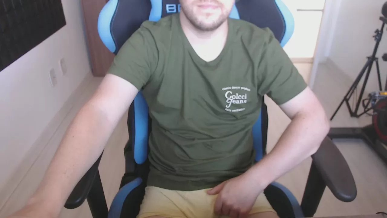 Offline bruno_leme on Cam4