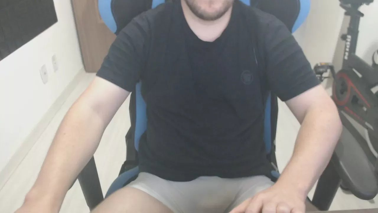 Offline bruno_leme on Cam4