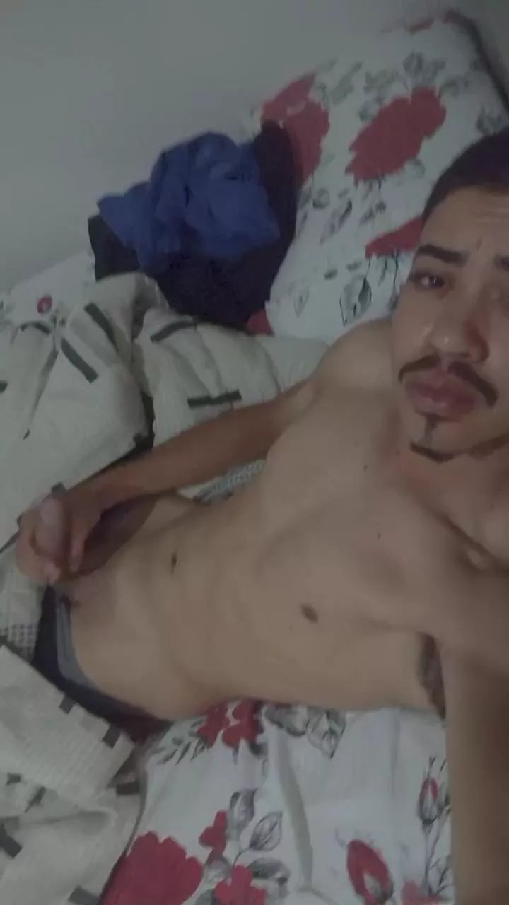 Offline Brunochr20 on Cam4