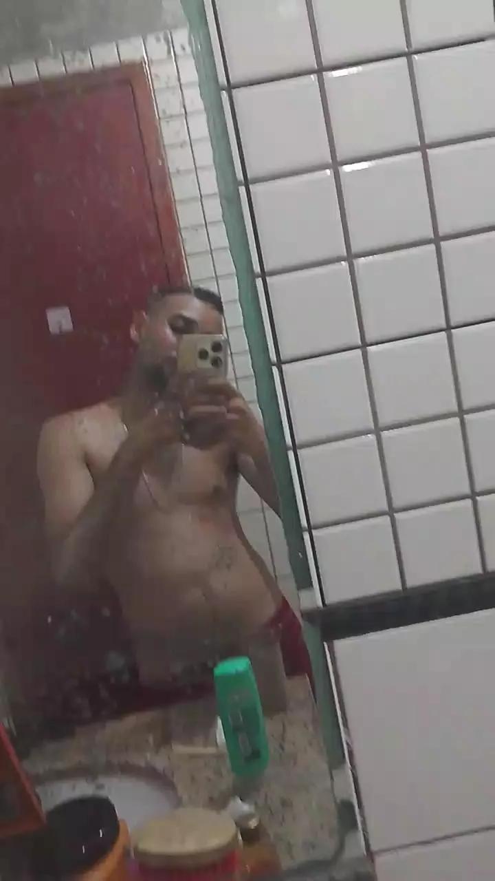 bueno47 on Cam4 