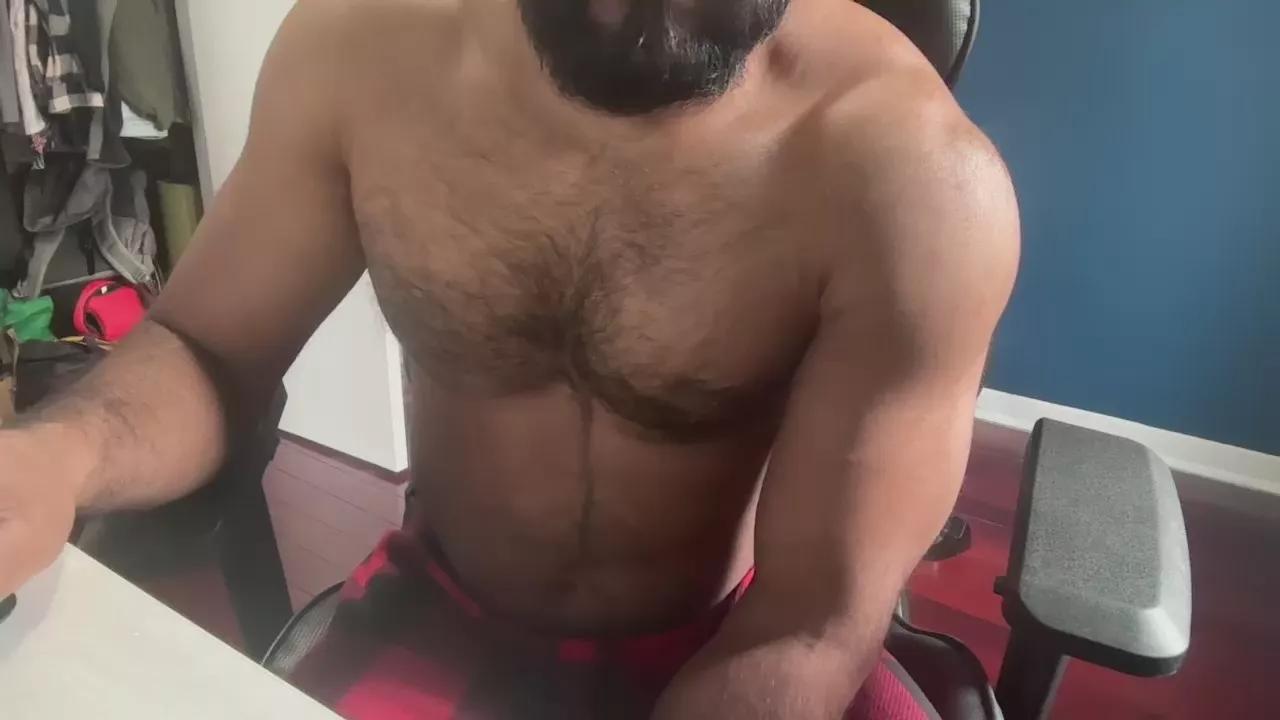 bulgingarmy on Cam4 