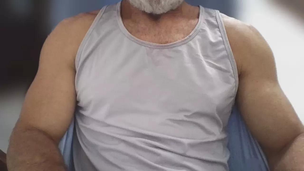C4pt_Iv4n0v on Cam4 