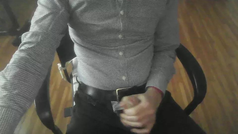 cad_reloaded on Cam4 