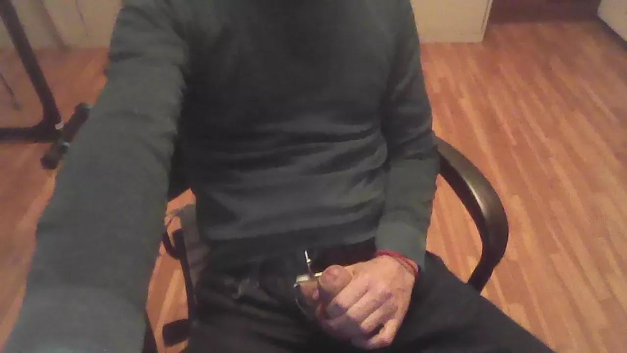 cad_reloaded on Cam4 