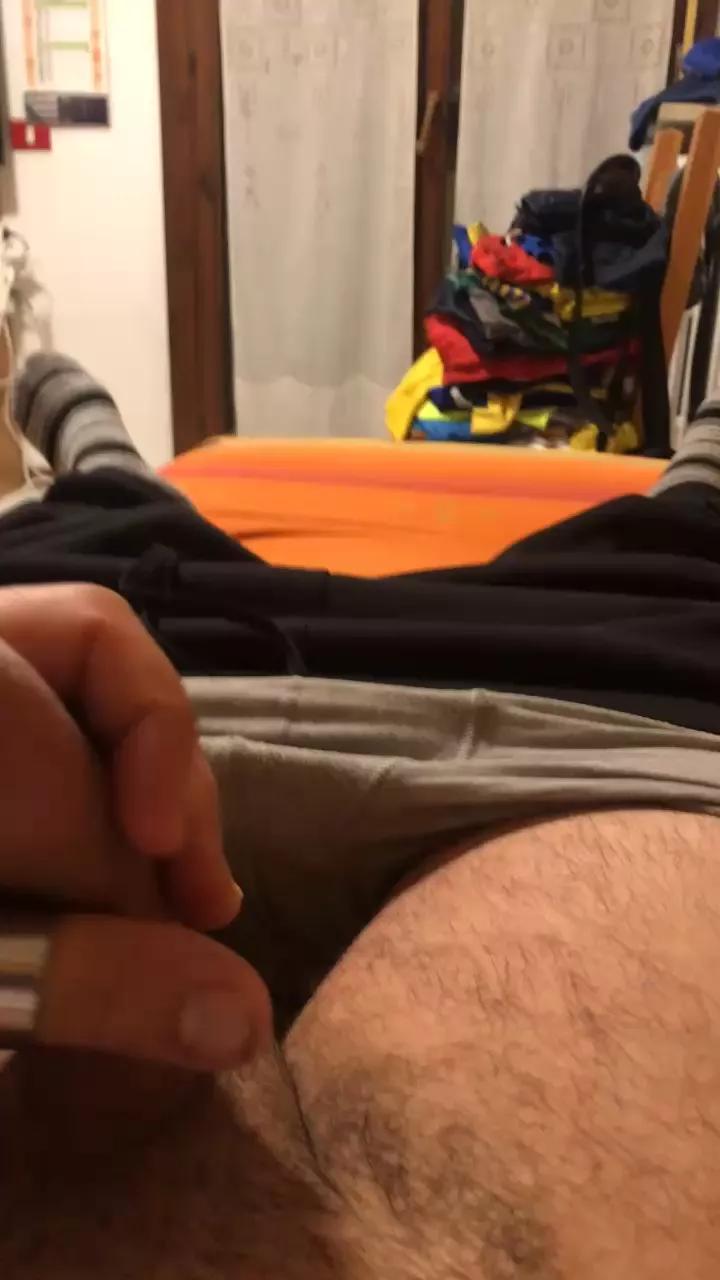 camo5xxx on Cam4 
