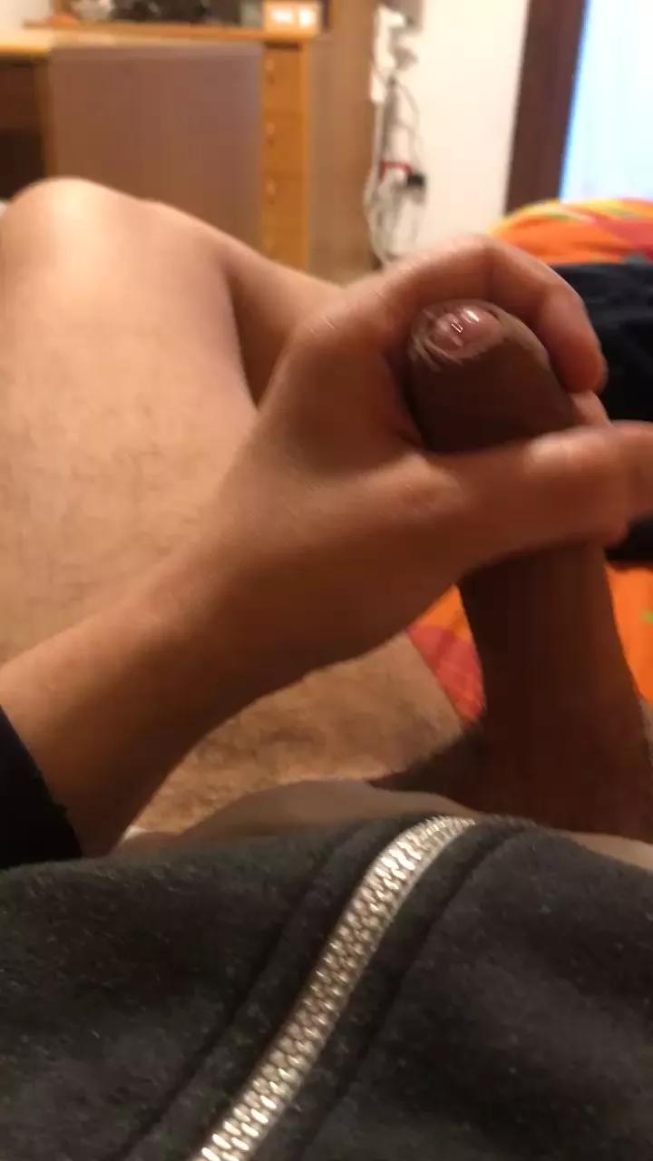 camo5xxx on Cam4 