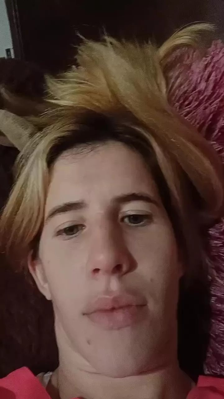 Offline Campi01 on Cam4